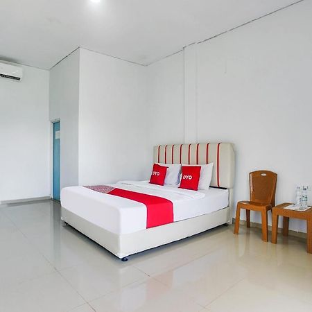 OYO 2246 Anjung Bang Oking Hotel&Resort Pasarpulaupisang Luaran gambar