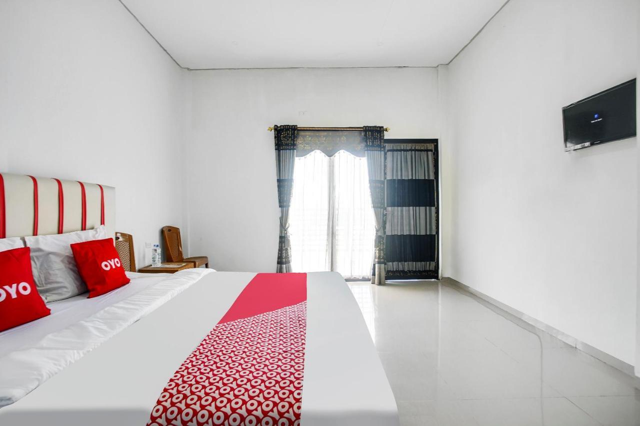 OYO 2246 Anjung Bang Oking Hotel&Resort Pasarpulaupisang Luaran gambar