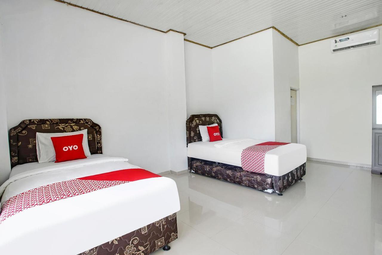 OYO 2246 Anjung Bang Oking Hotel&Resort Pasarpulaupisang Luaran gambar
